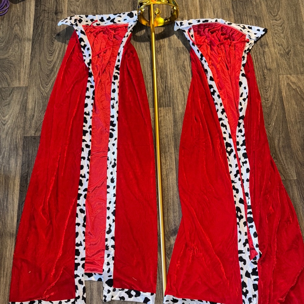 👑King and Queen Cape Set 👑
